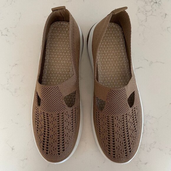 Women's Breathe Solid Color Soft Slip On Knit Orthopedic Sneaker Tan 40 - Picture 1 of 10